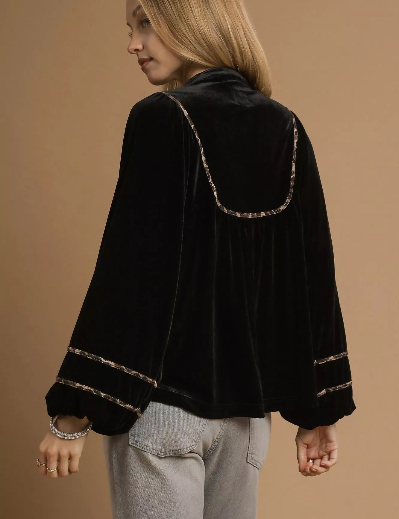 Umgee Velvet Long Sleeve Blouse with Contrast Trim | Blouses Daverri Fashions