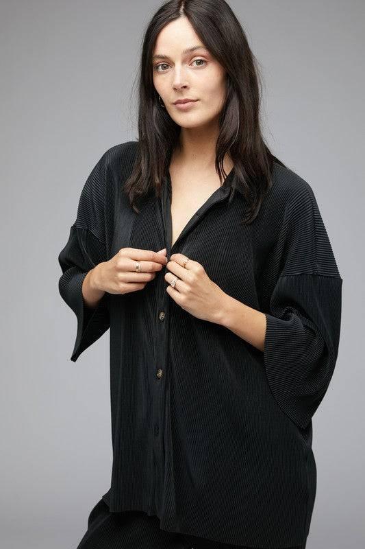 Half sleeve button-down shirt Shirts & Tops