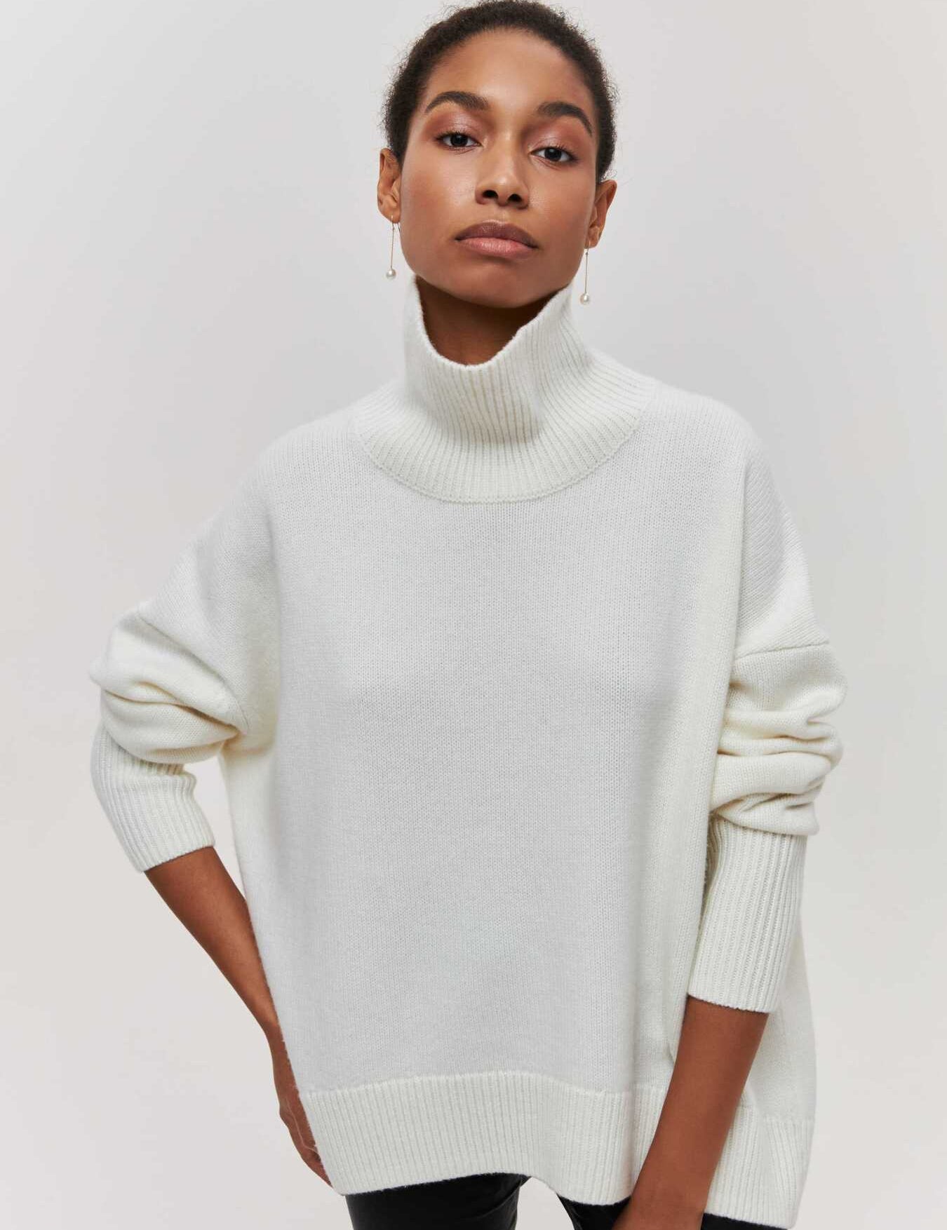 White Loose Fit Long Sleeve Turtleneck Sweater | Sweaters Daverri Fashions