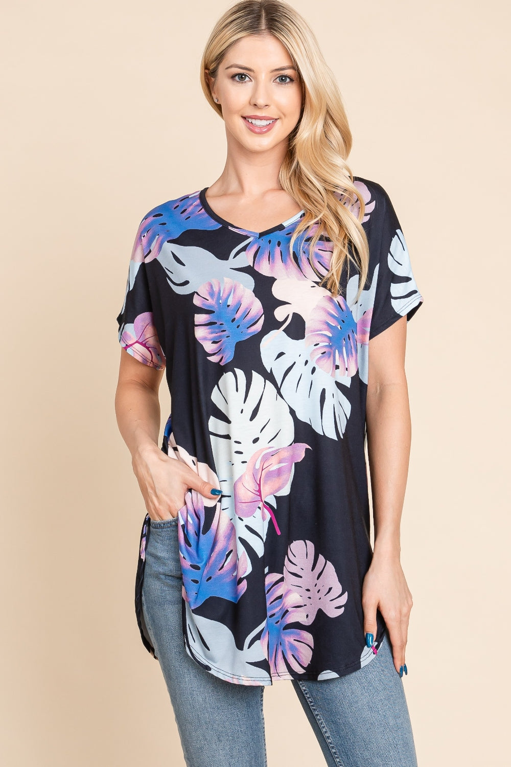 BOMBOM Printed Round Neck Short Sleeve T-Shirt Black