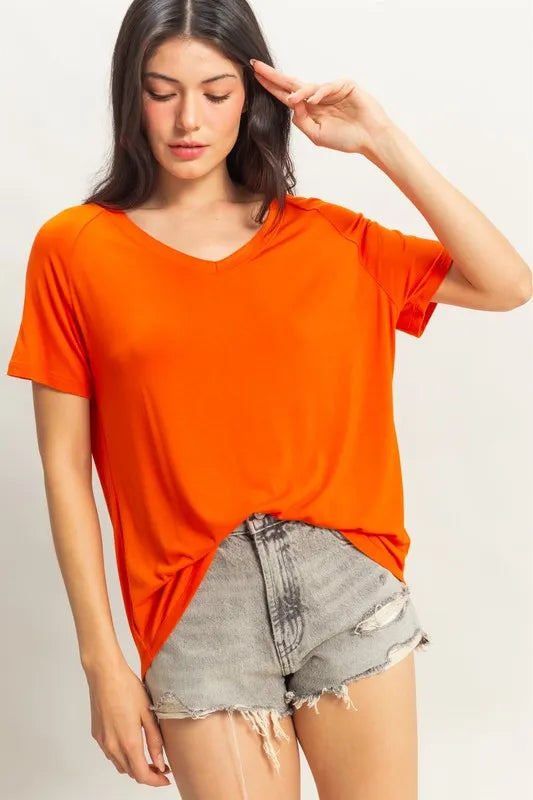 HYFVE Oversized V-Neck Relaxed Tee TOMATO T-Shirts