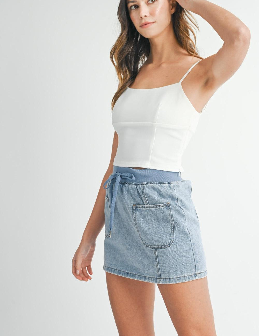 Off White MABLE Strappy Back Cropped Cami | Daverri Fashions