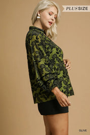 Umgee Full Size Floral Velvet Blouse with Balloon Sleeves Plus Size | Blouses Daverri Fashions