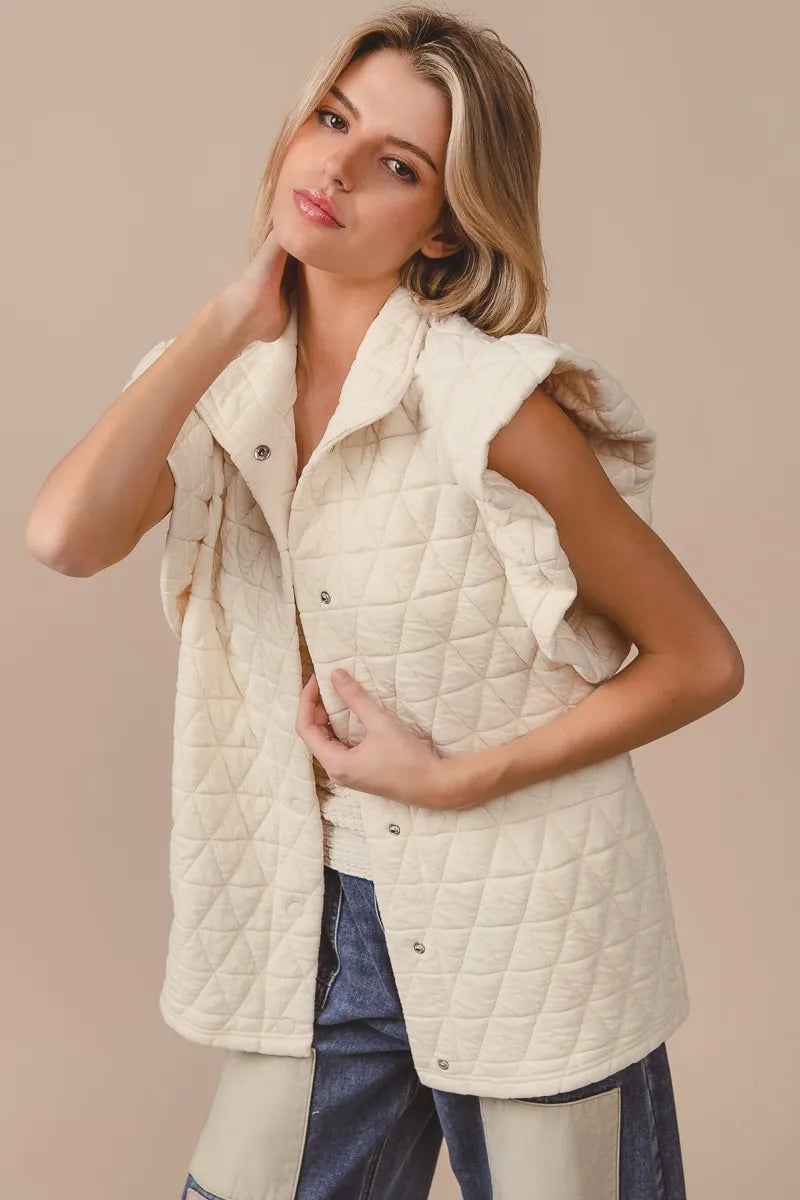 BiBi Quilting Knit Ruffle Sleeve Vest OATMEAL