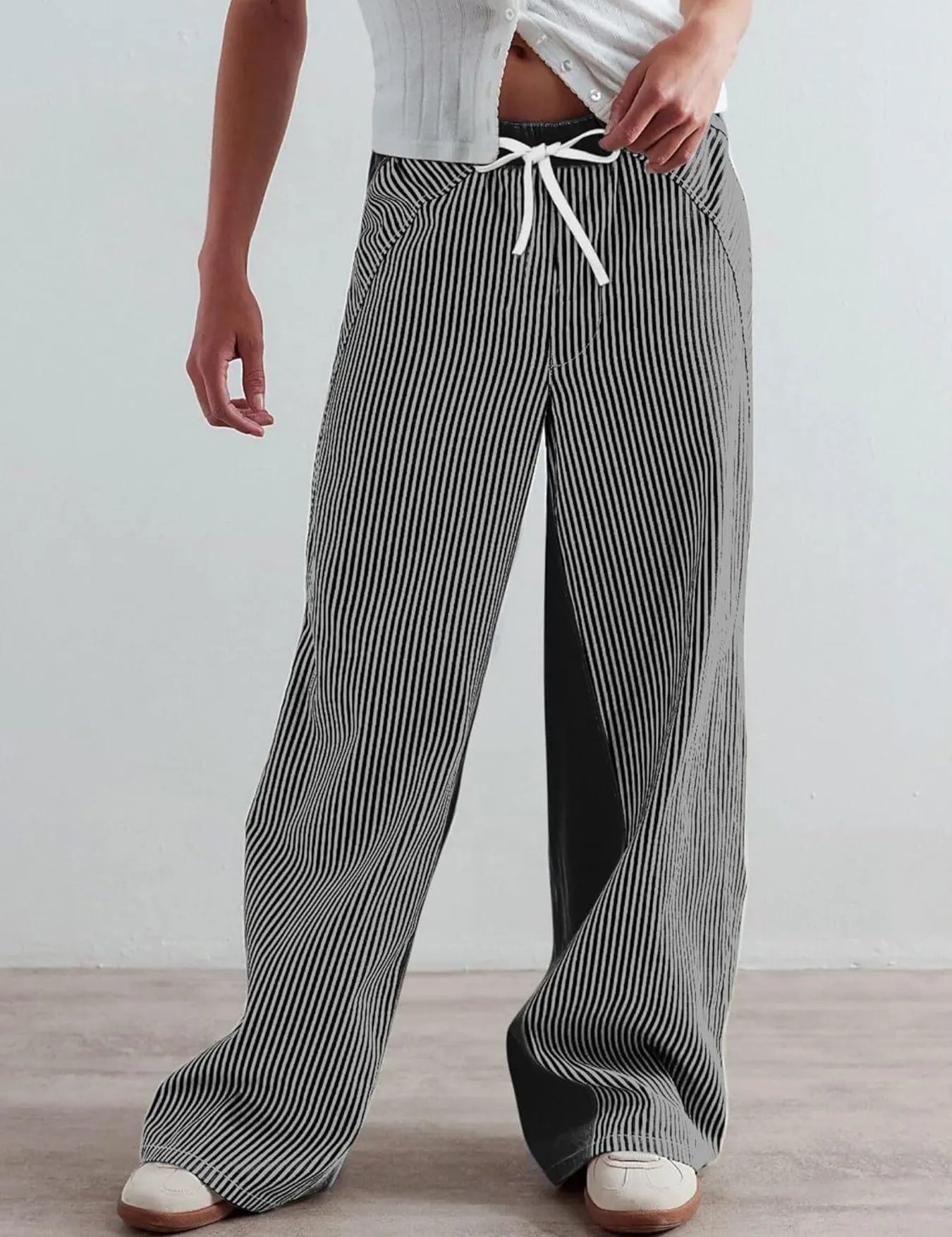 Black Striped Wide Leg Jeans | Pants Daverri Fashions