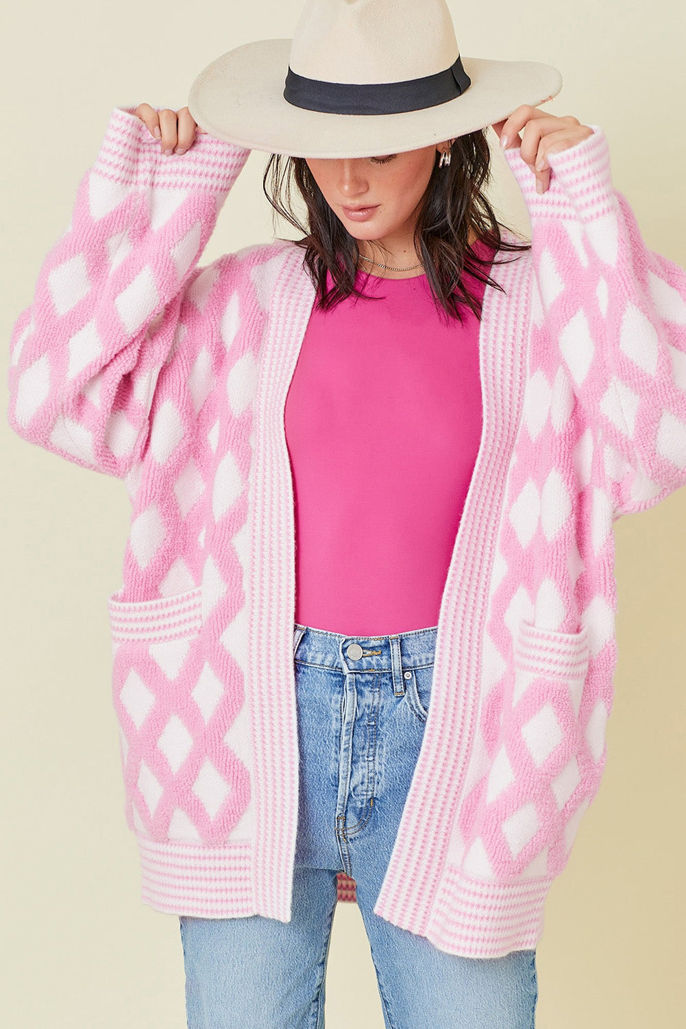 Pink rhombus pattern open front pocketed knit cardigan