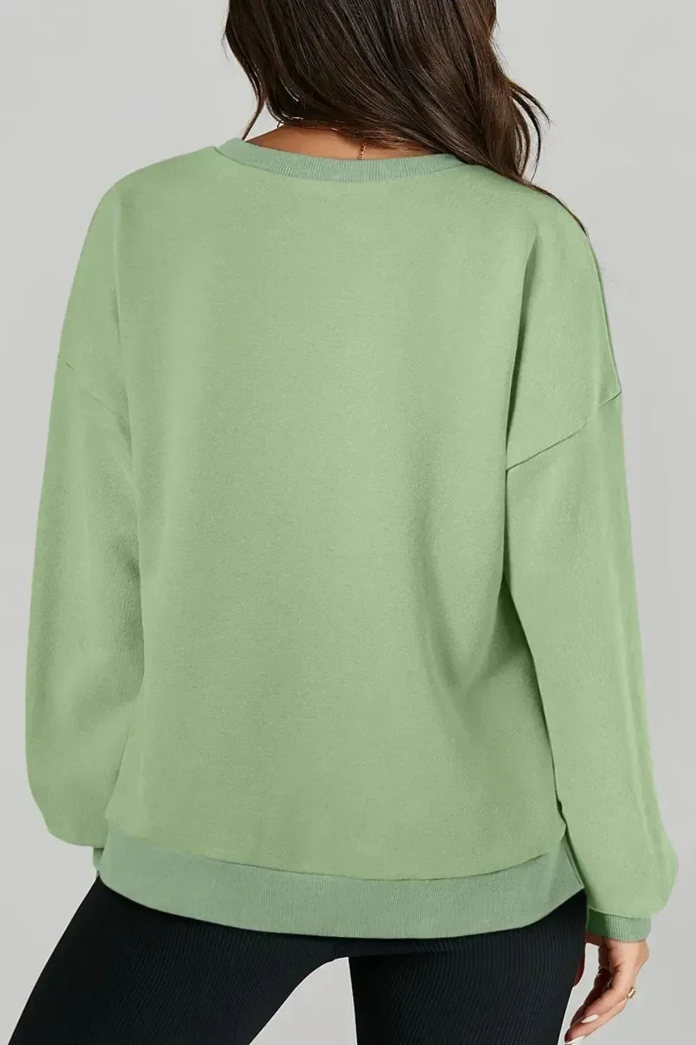 Round Neck Long Sleeve Sweatshirt - DAVERRI FASHIONS