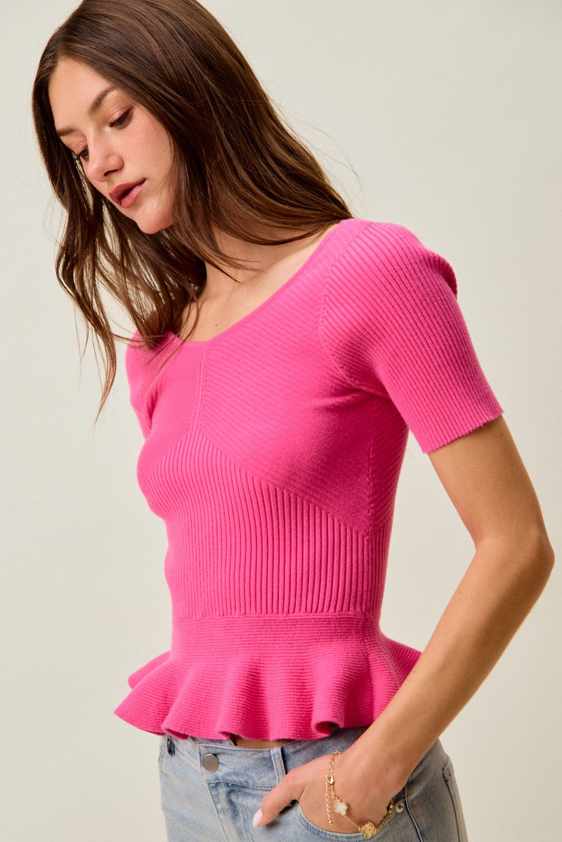 Vibrant fuchsia SO ME ribbed knit short sleeve peplum top