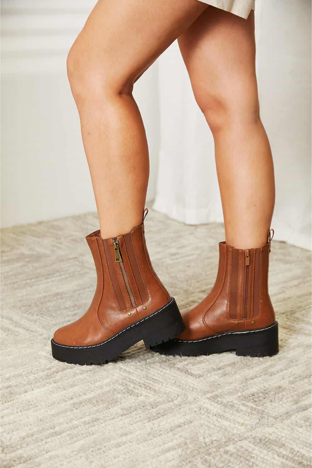 Forever Link Side Zip Platform Boots Shoes