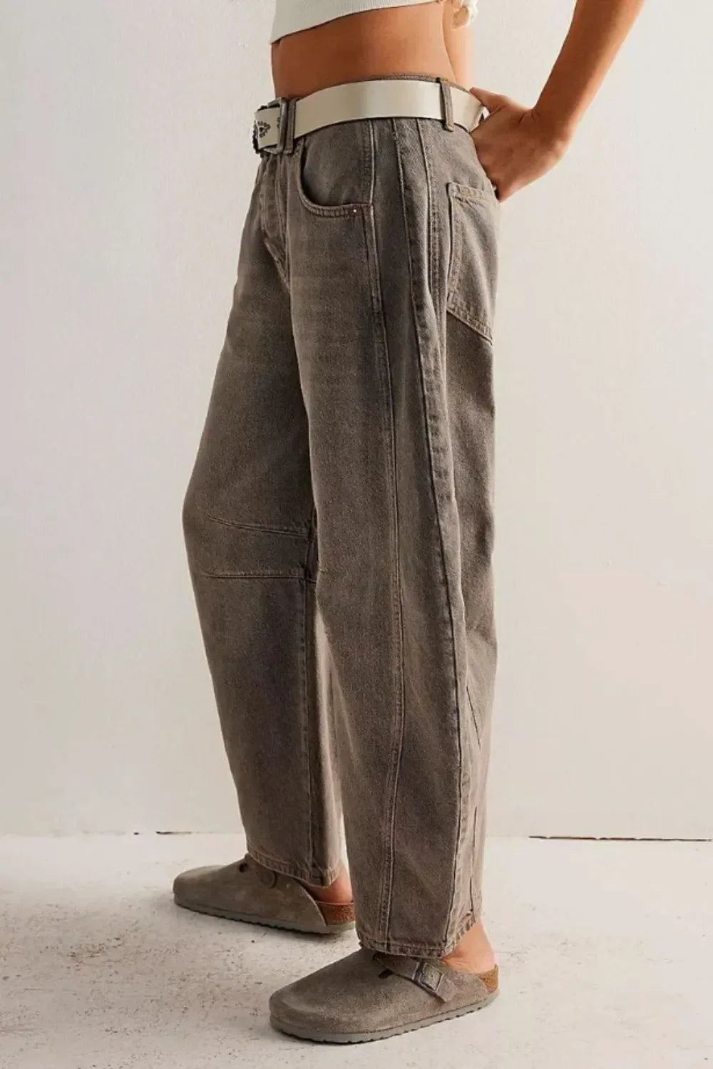 Retro Barrel Jeans with Pockets - DAVERRI FASHIONS