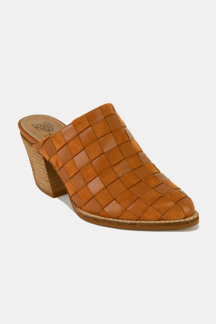 Beast Fashion Woven Checkerboard Block Heel Mule Shoes Caramel Footwear