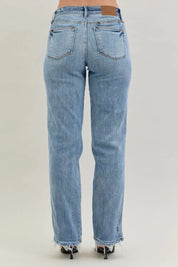 Judy Blue Frayed Hem Cell Phone Pocket Dad Jeans | Jeans Daverri Fashions