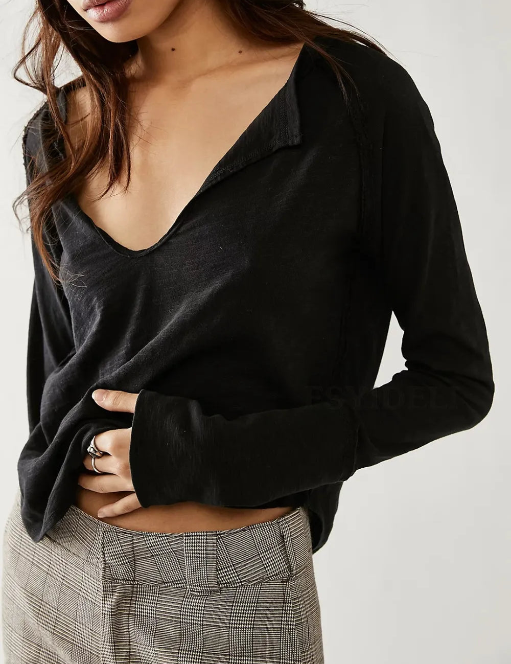 Black Exposed Seam Notched Long Sleeve T-Shirt | T-Shirts Daverri Fashions