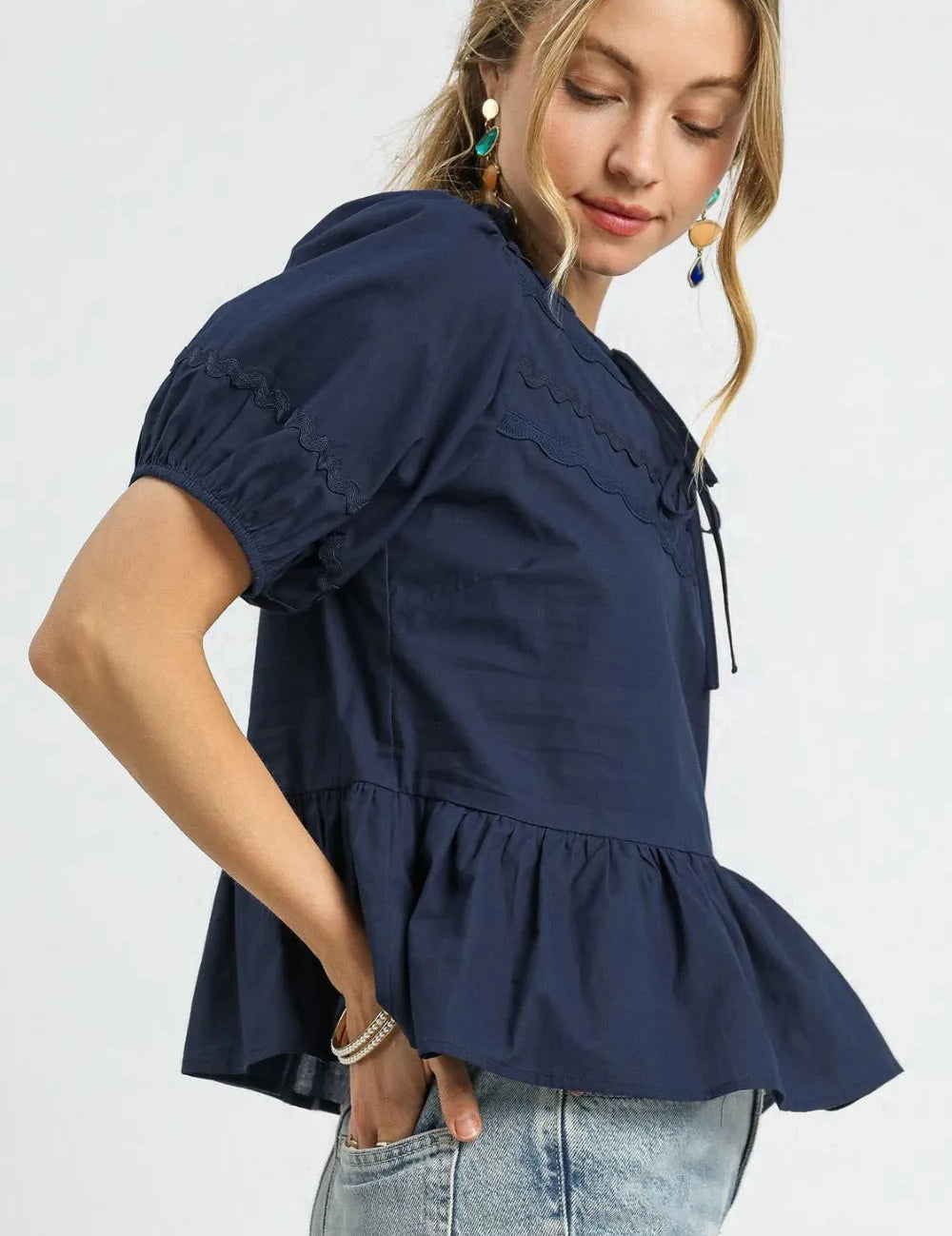 Umgee Tie Front Puff Sleeve Blouse | Daverri Fashions