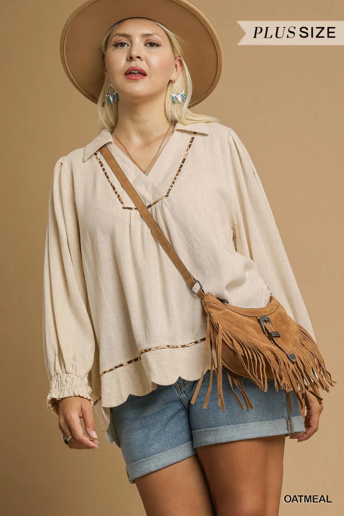 Umgee Full Size Linen Scallop Hem Blouse with Contrast Trim Plus Size | Daverri Fashions
