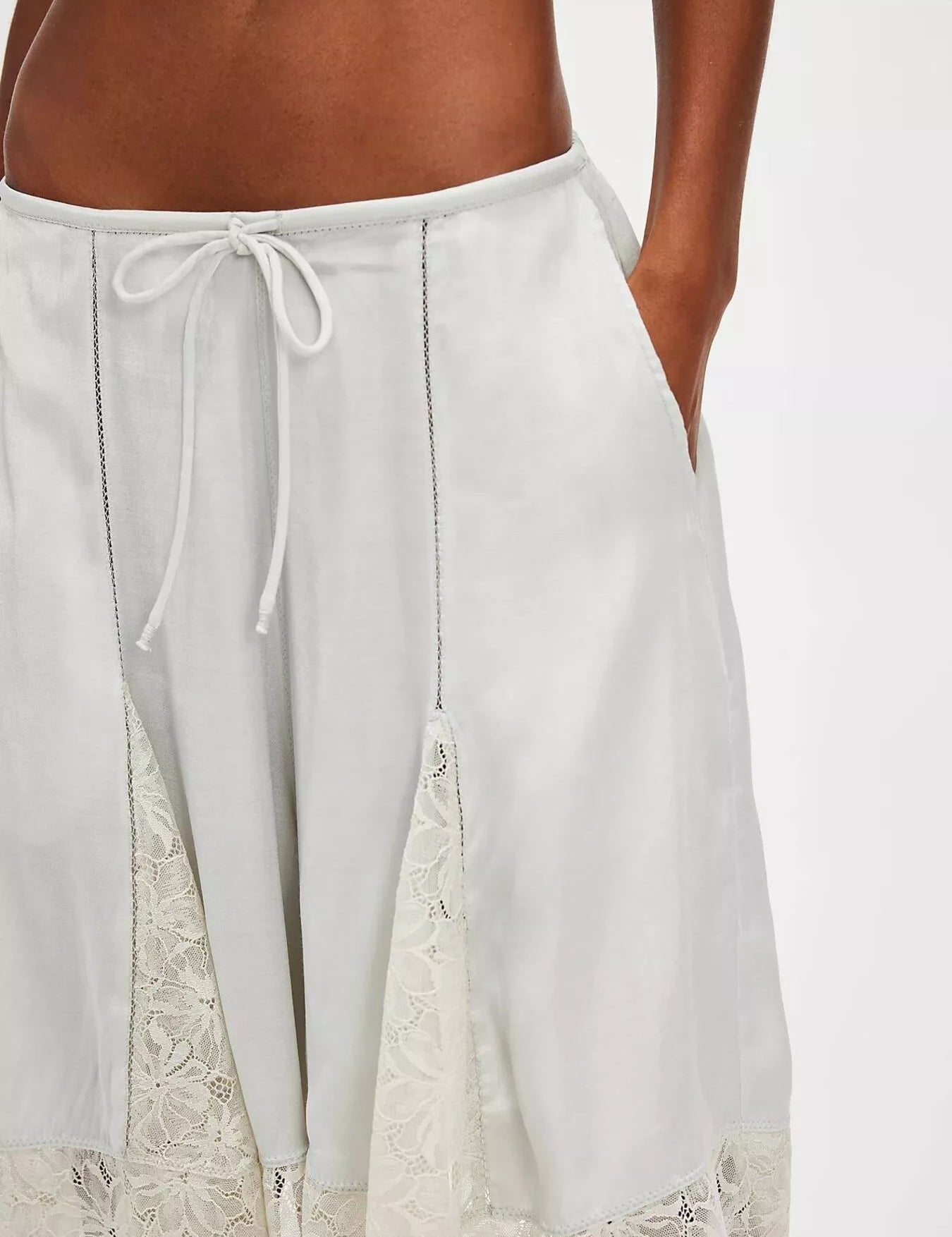 White Lace Detail Shorts | Shorts Daverri Fashions