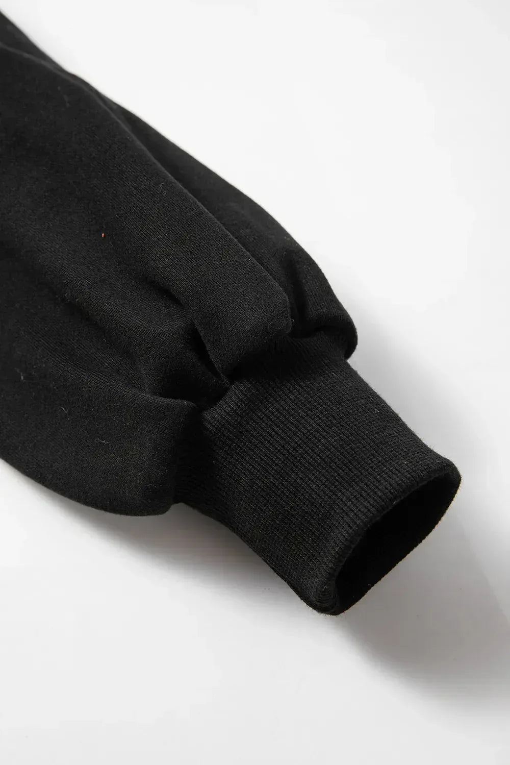 Round Neck Long Sleeve Sweatshirt - DAVERRI FASHIONS