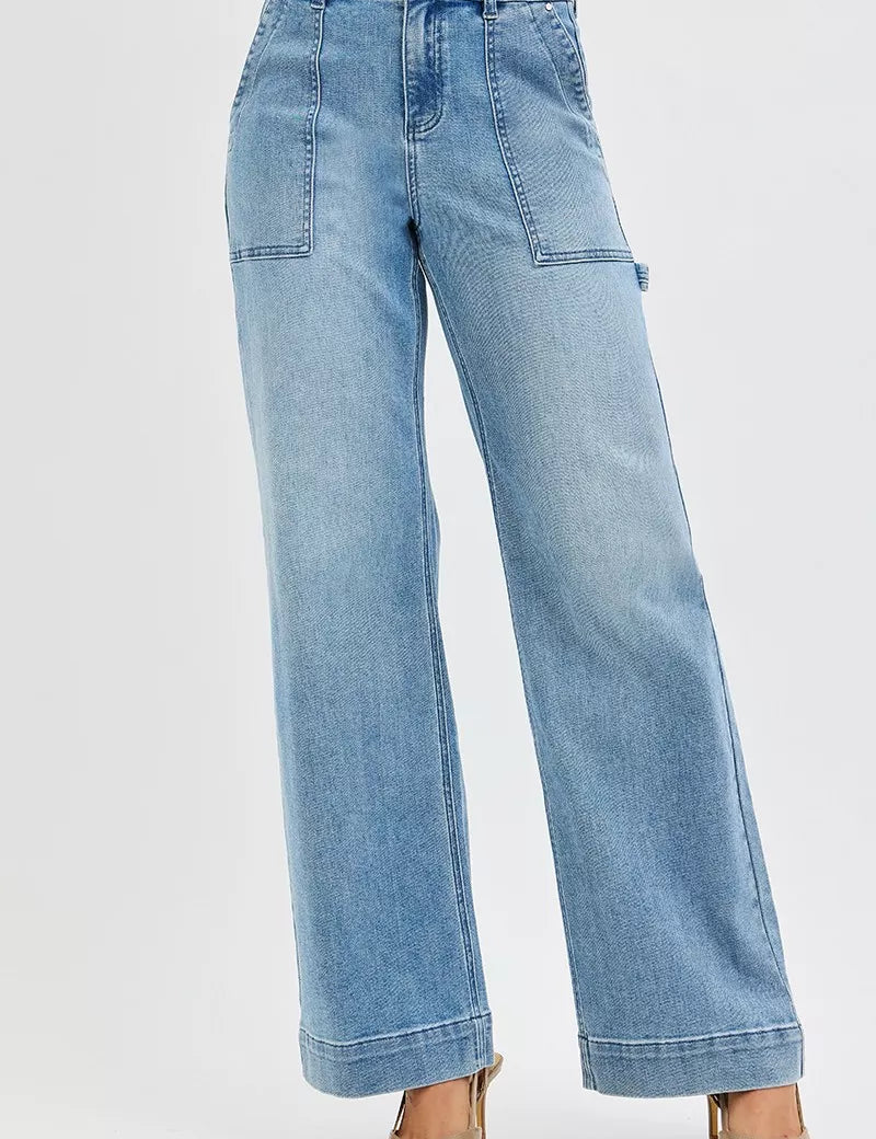 MEDIUM RISEN Full Size High Rise Straight Leg Jeans with Front Pockets Plus Size | Jeans Daverri Fashions