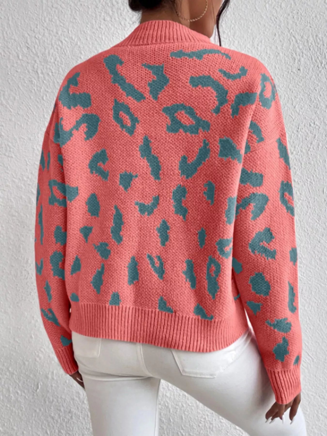 Coral leopard print ribbed mock neck sweater