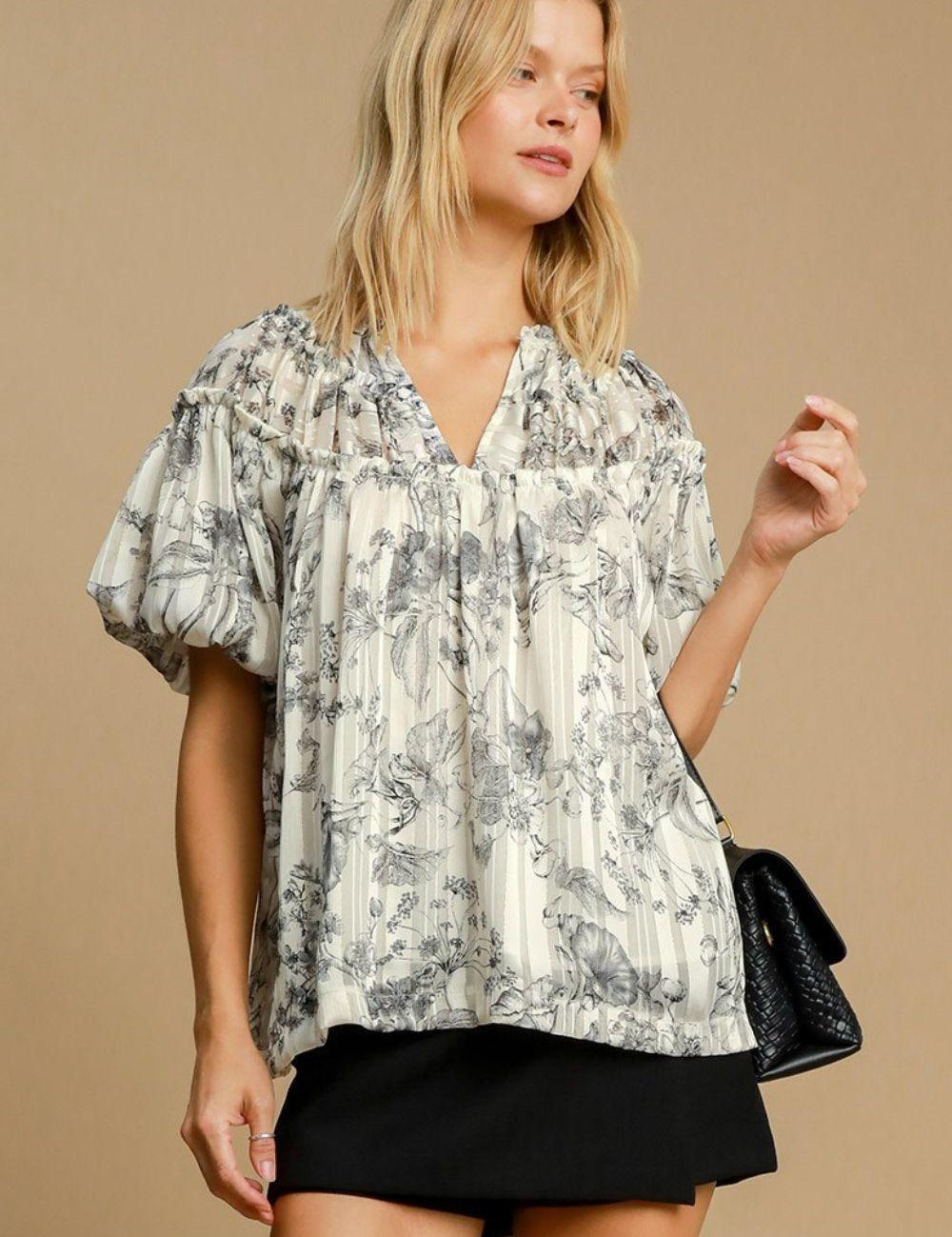 Black Umgee Full Size Floral Print Metallic Ruffle Blouse Plus Size | Blouses Daverri Fashions