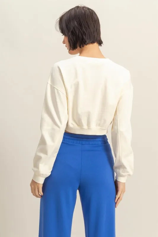 HYFVE Crew Neck Long Sleeve Crop Sweatshirt | Daverri Fashions
