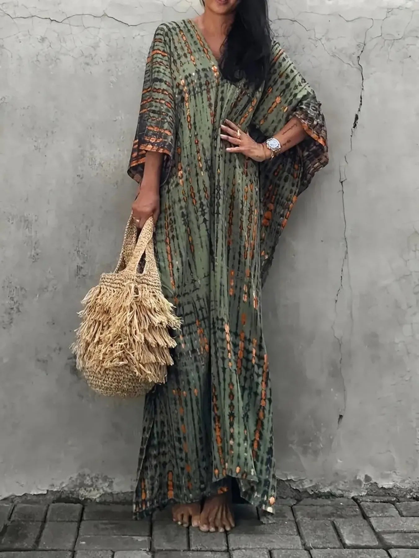 Olive-green tie-dye V-neck maxi kaftan with geometric pattern and flowy sleeves