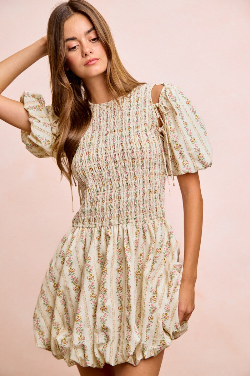 BiBi Floral Bow Tie Attachable Puff Sleeves Dress in soft cream floral pattern