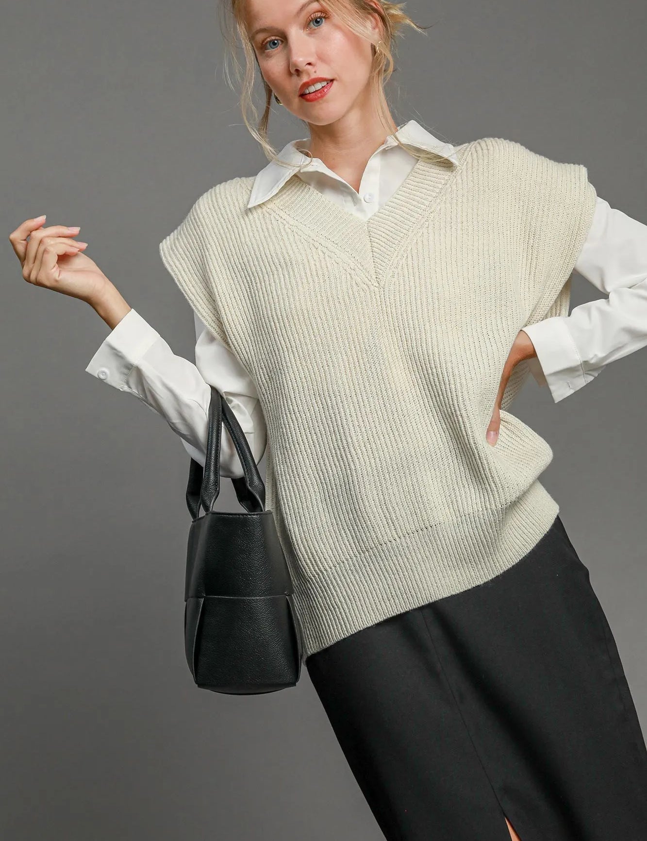 Umgee Oversized V Neck Vest | Daverri Fashions