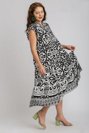 Umgee Two Tone Border Print Ruffle Cap Sleeve Midi Dress | Mid Dresses Daverri Fashions