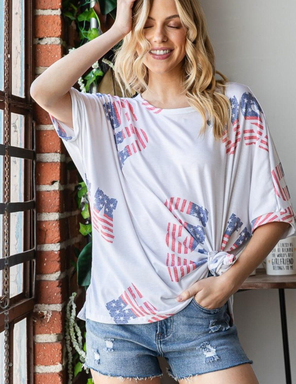 HOPELY Letter Graphic Round Neck T-Shirt Off-White Patriotic Clothing