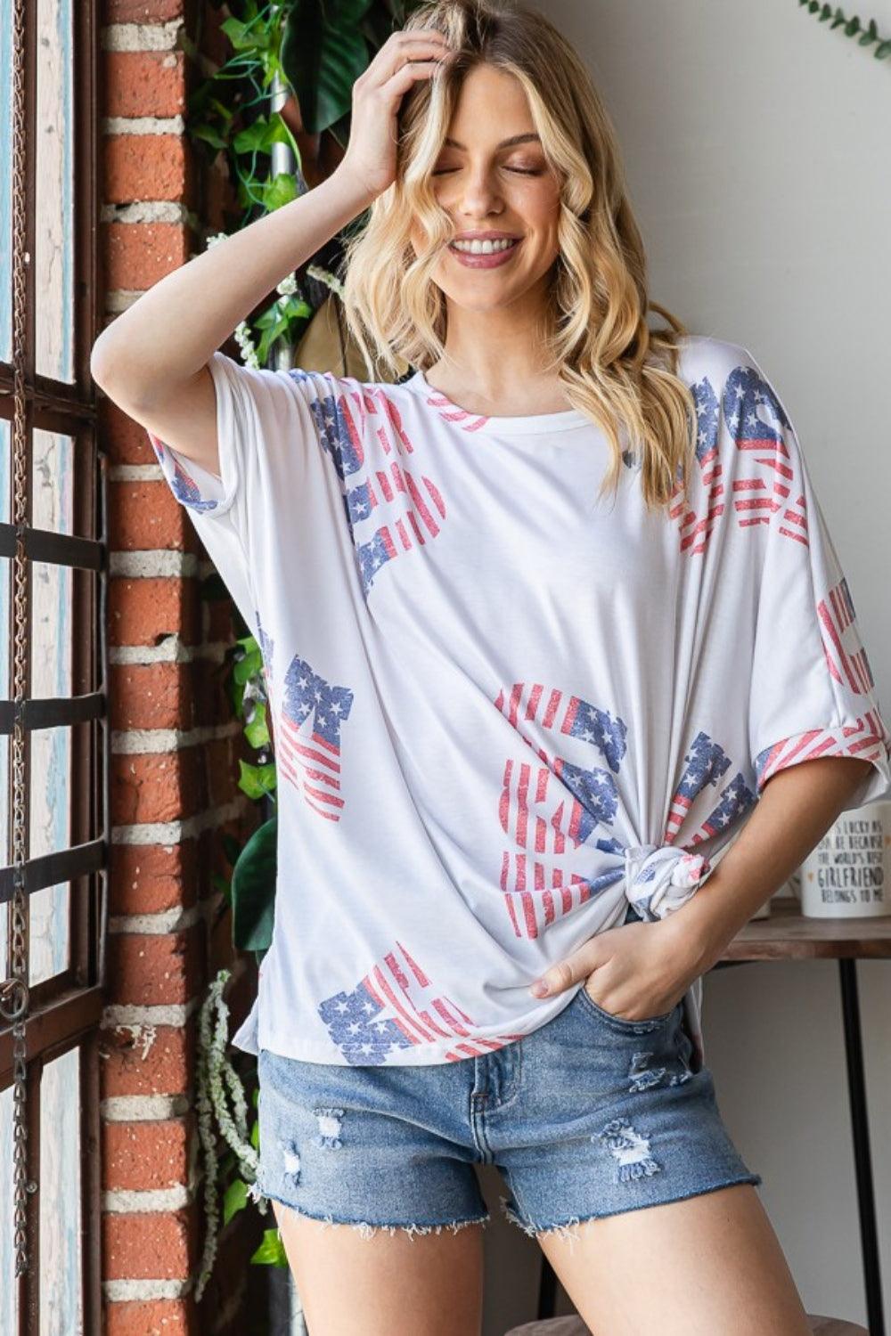 HOPELY Letter Graphic Round Neck T-Shirt Off-White Patriotic Clothing