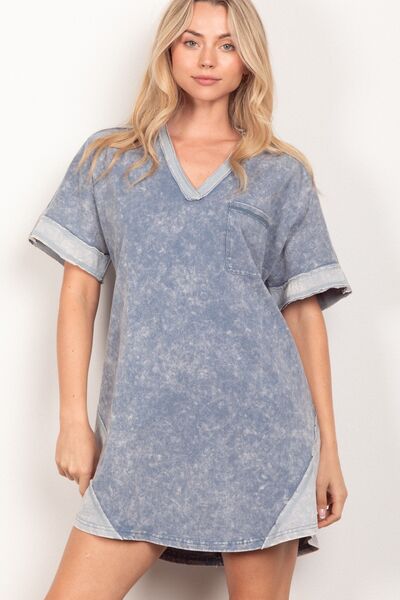 VERY J Short Sleeve V-Neck Tee Dress Denim S