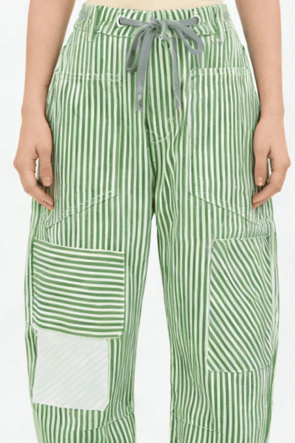 Daverri Striped Wide-Leg Pants: green white striped cargo with quilted pocket