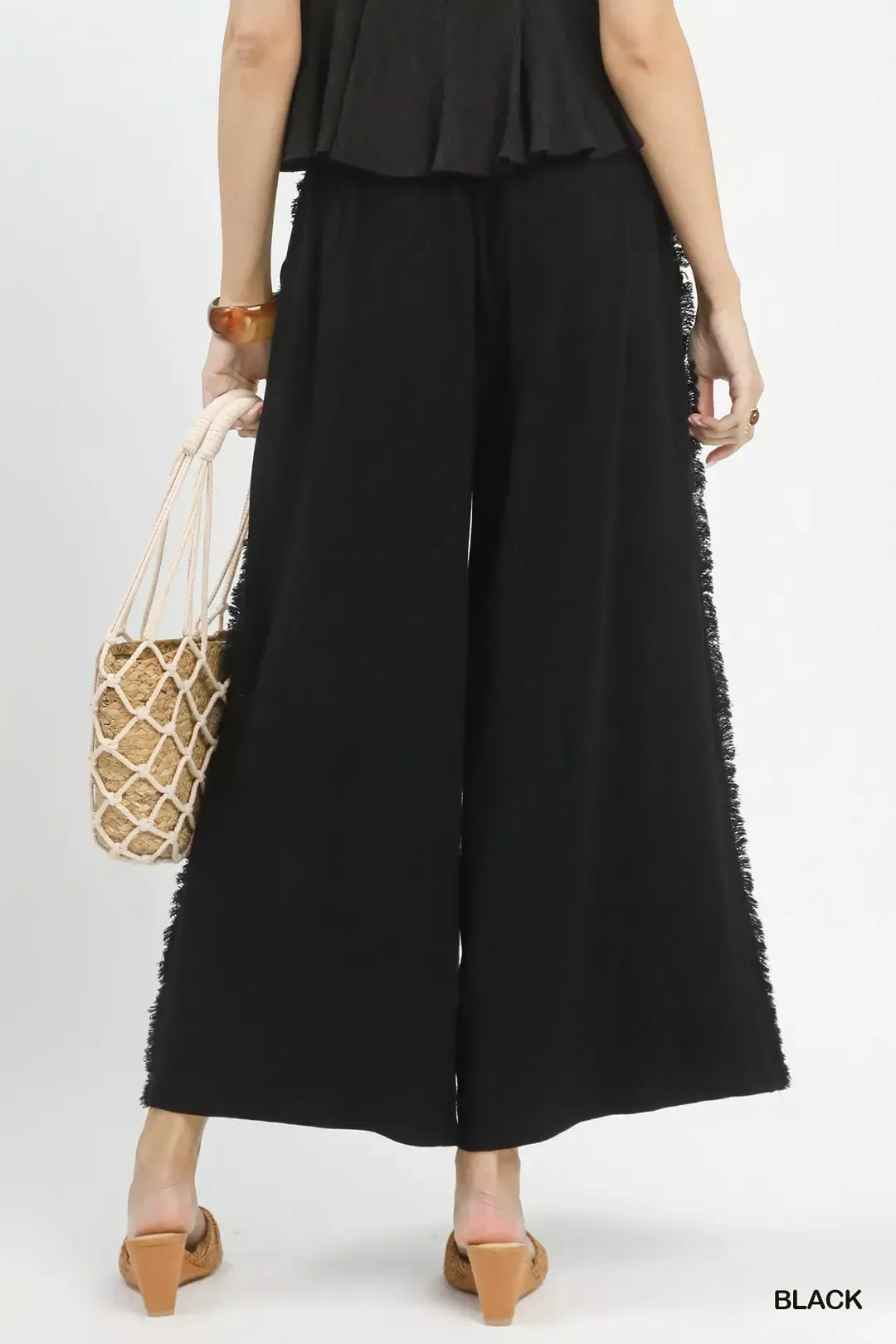 Umgee black linen wide-leg pants with frayed hem detail