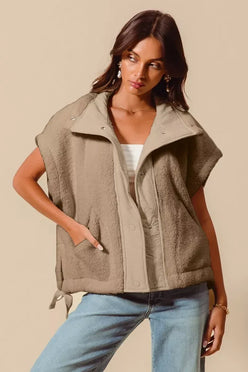 SO ME Over Sized Soft Sherpa Fur Sleeveless Vest Jacket - DAVERRI FASHIONS