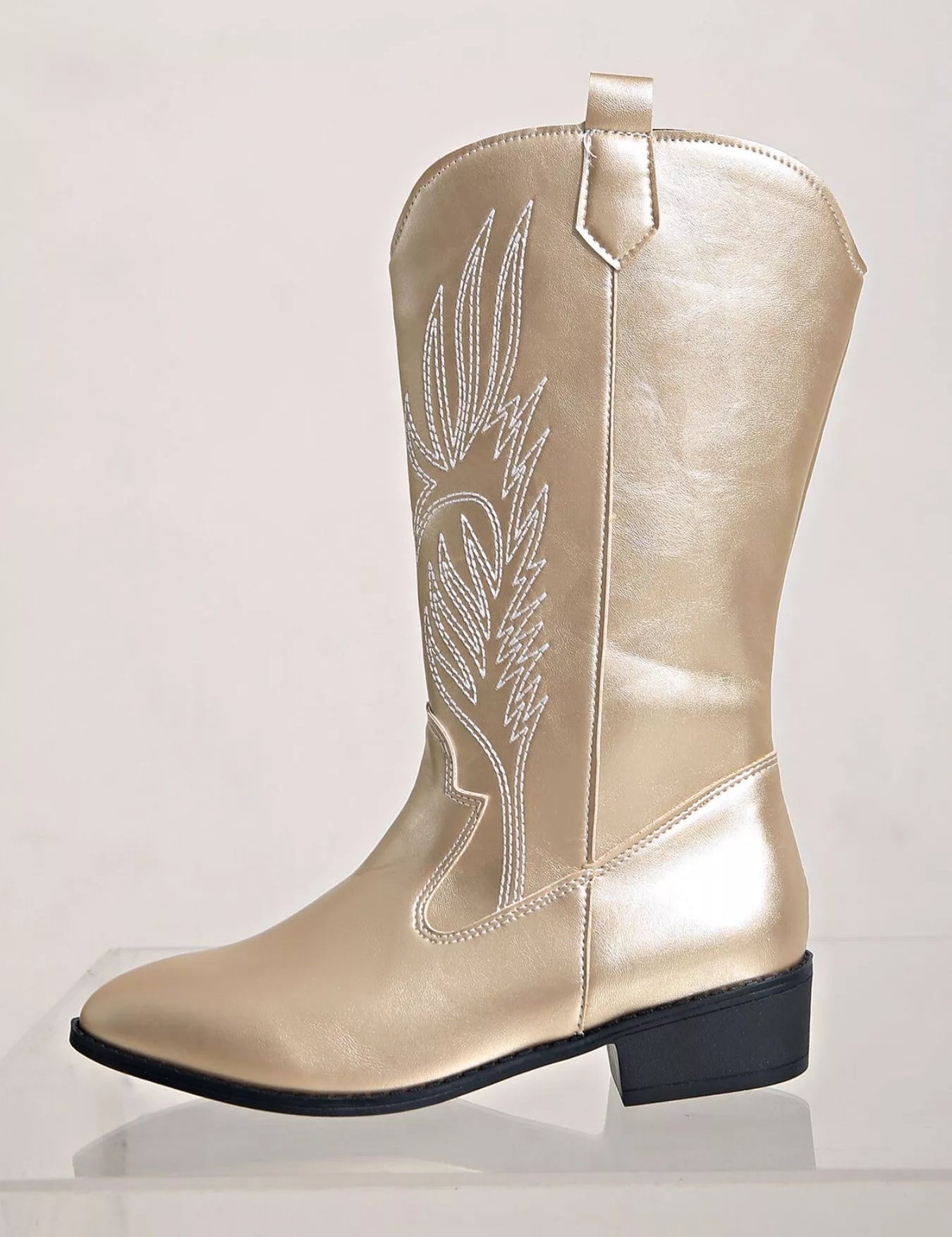 Embroidered Block Heels Boots | Boots Daverri Fashions