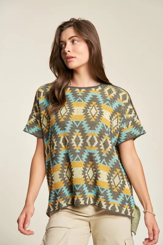 Davi & Dani high-low geometric round neck knit top in teal, mustard, and gray