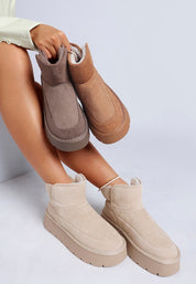 Holias Chunky Heeled Snow Boots | Boots Daverri Fashions