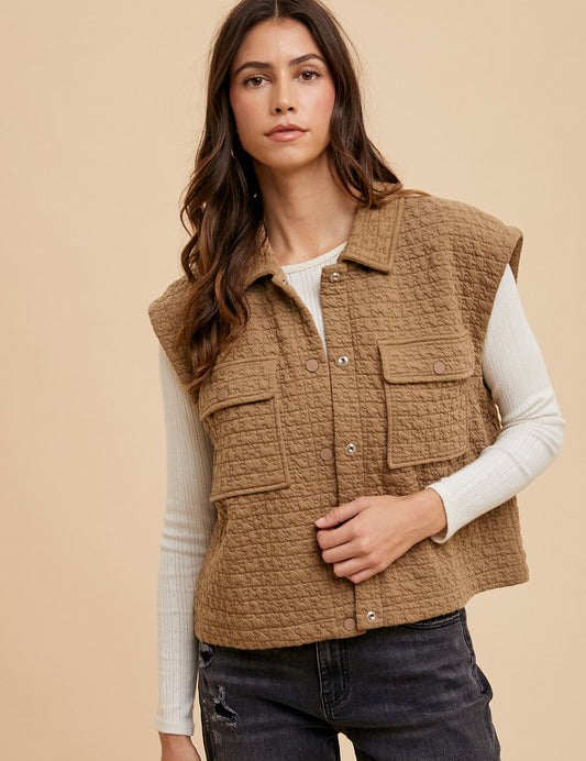 Annie Wear Puzzle Quilted Snap Down Vest Coat Caramel Tops