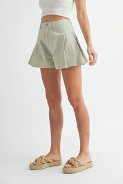 MABLE Pleated High Waist Twill Shorts | Daverri Fashions
