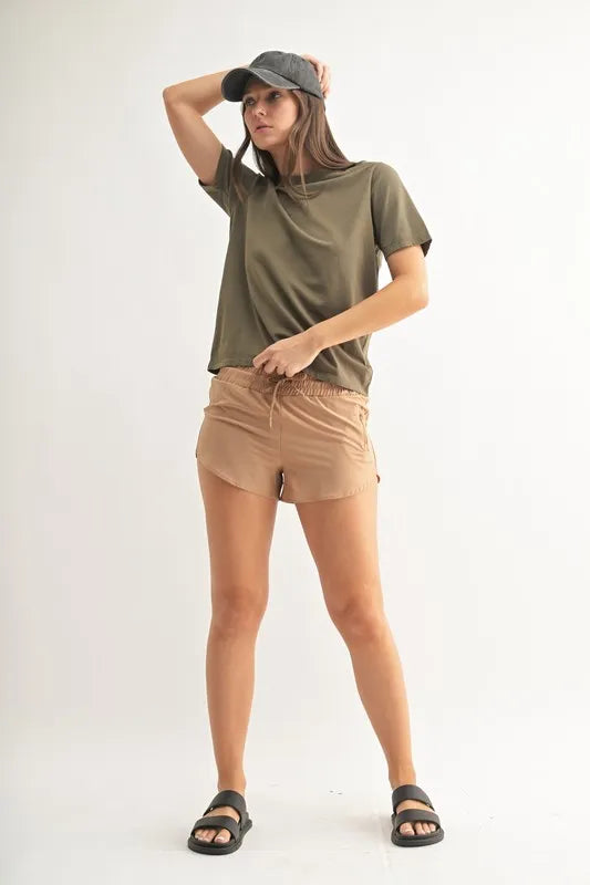 MONO B Round Neck Short Sleeve T-Shirt