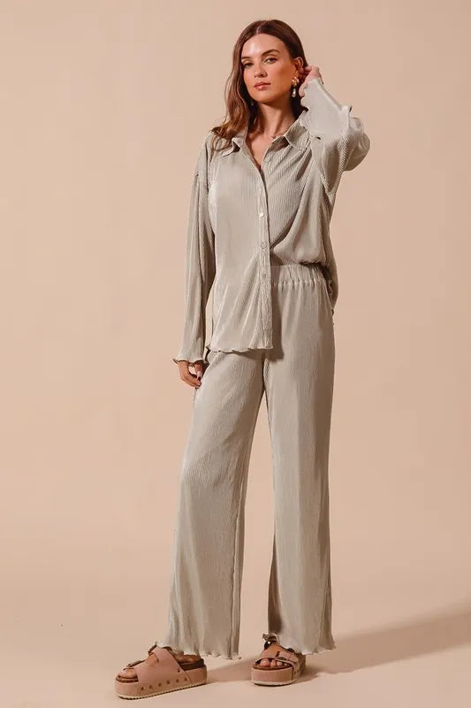 SO ME Pleated Shirt and Pants Set with Wavy Edge Details