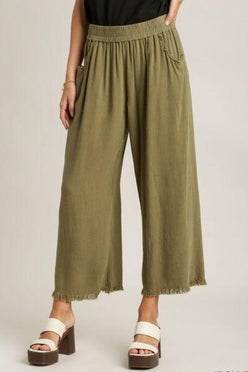 Umgee Full Size Linen Blend Elastic Waistband Wide Leg Pants Plus Size - DAVERRI FASHIONS