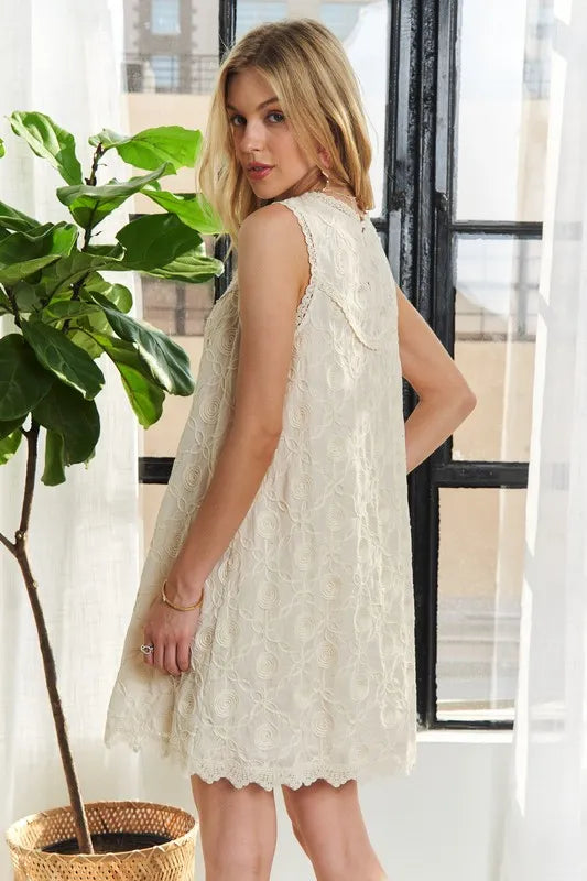 ADORA Applique Round Neck Sleeveless Shift Dress Mini Dresses