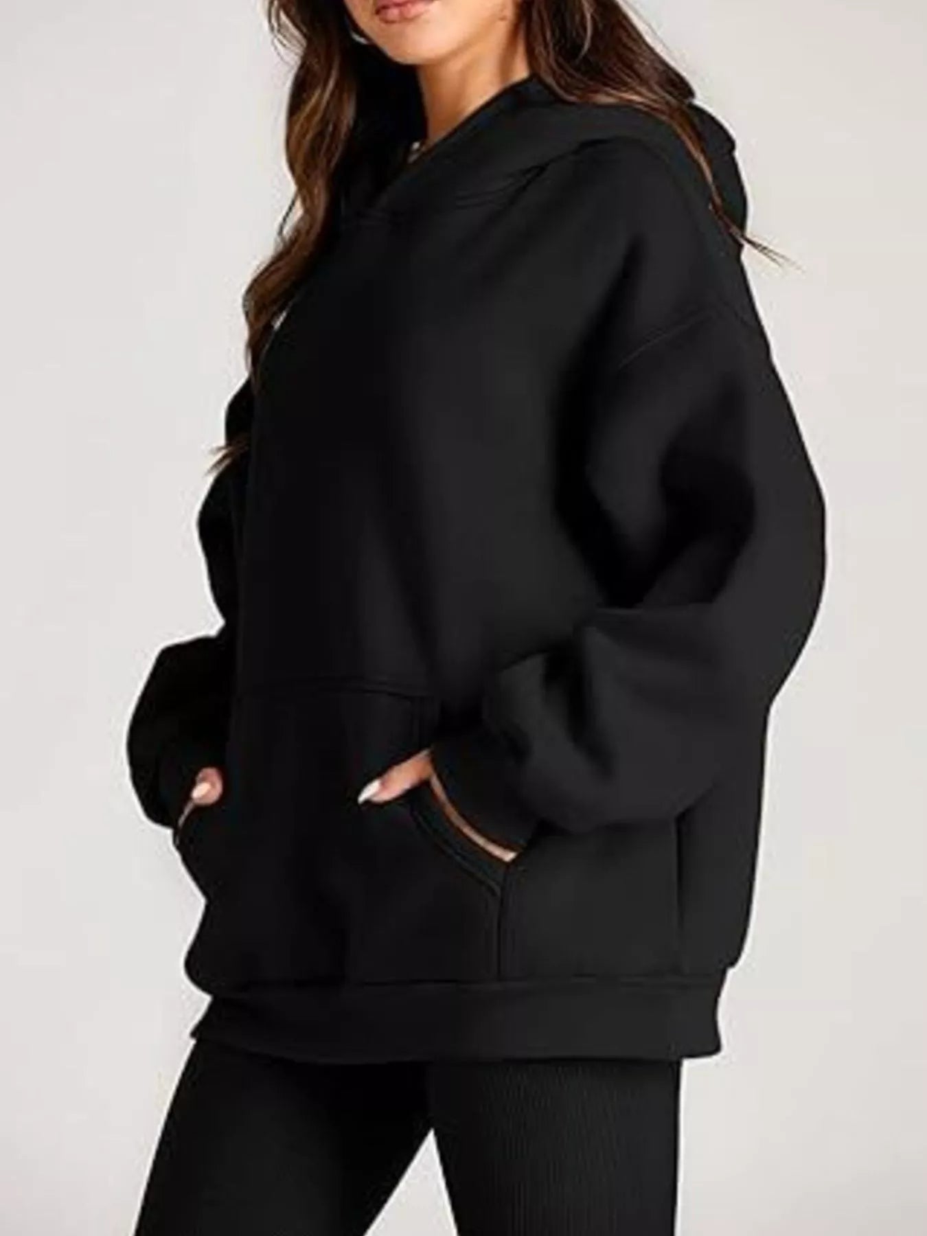 Black oversized kangaroo pocket long sleeve hoodie