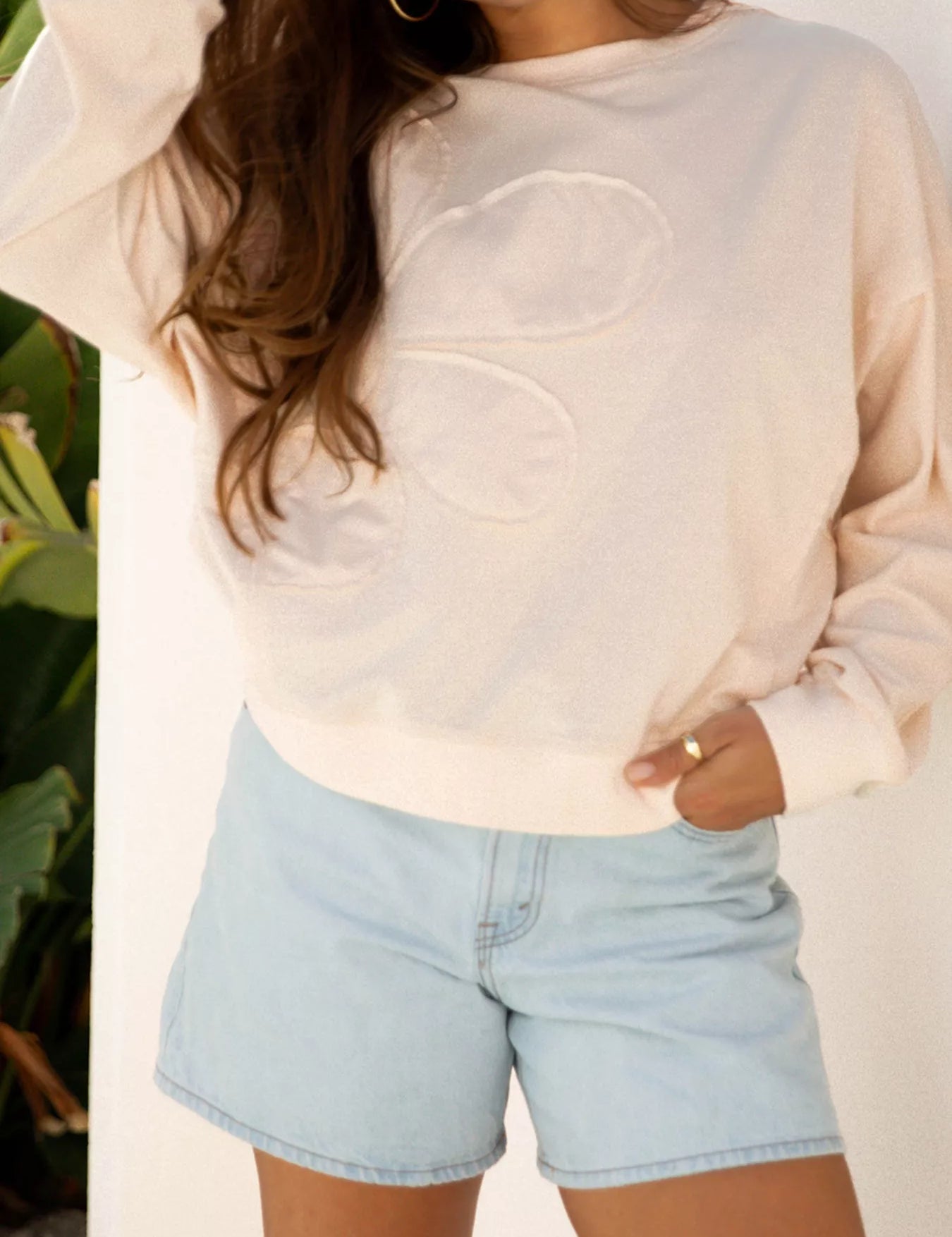 Beige Flower Patch Drop Shoulder Sweatshirt | Tops Daverri Fashions