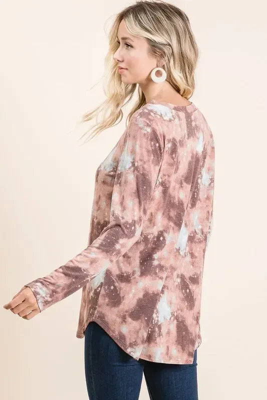 Tie Dye French Terry V-neck Top - DAVERRI FASHIONS