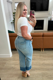 Olivia High Rise Wide Leg Crop Jeans in Medium Wash | Jeans Daverri Fashions