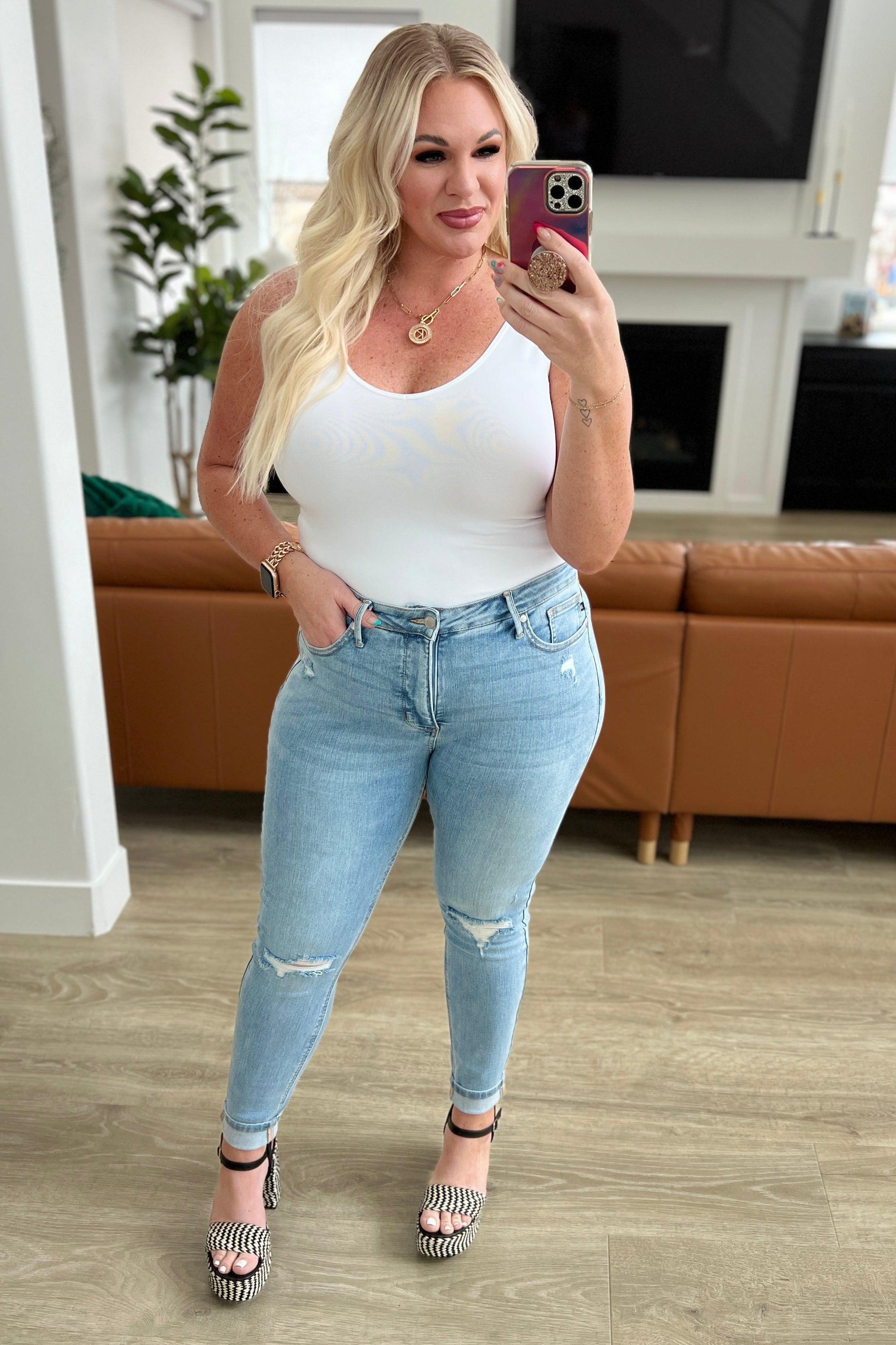 Judy Blue Eloise Mid Rise Control Top Distressed Skinny Jeans Jeans
