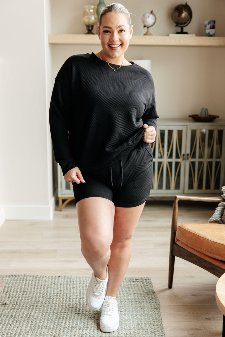 Textured Black Sweatshirt and Shorts Set Shorts Sets